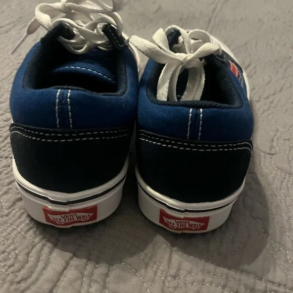 Vans Navy/Royal/Red Women’s 7 - Picture 3 of 3